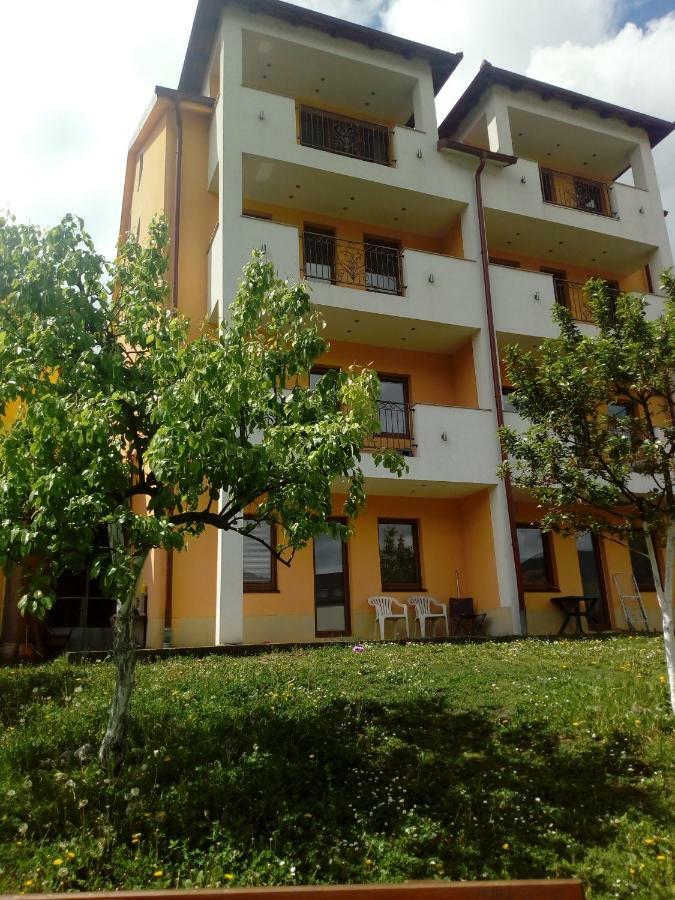 Apartman Lala Foca Buitenkant foto